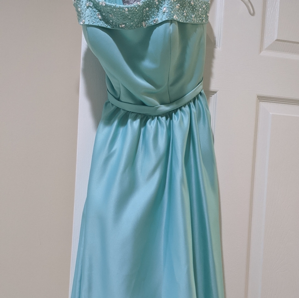 Strapless bridesmaid dress